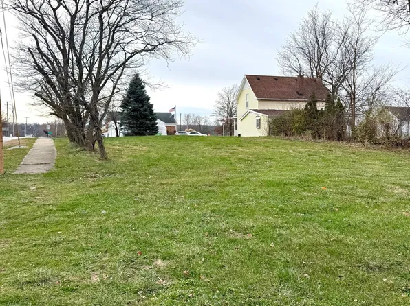 90 S Chestnut St, Monrovia, IN 46157