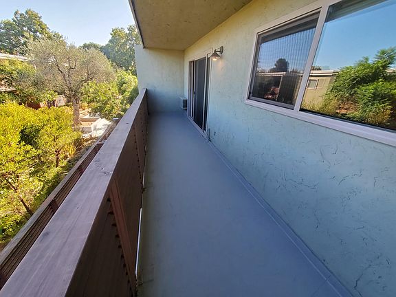 3rd image of 457 Acalanes Dr APT 18