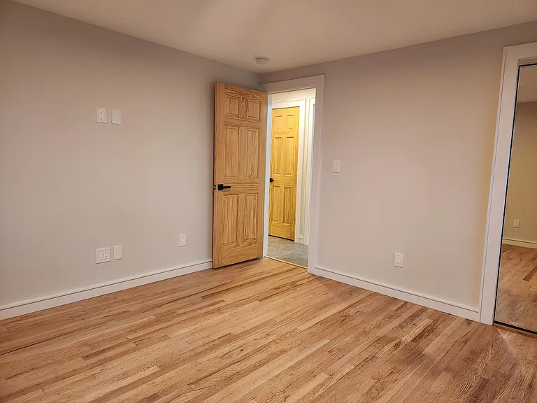411 Hoboken Rd #1 — Photo 17