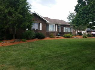 3640 Hillcrest Rd, Vincennes, IN 47591