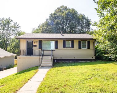 2820 Oxford St, Des Moines, IA, 50313