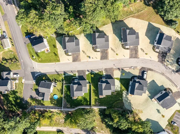 12 Banner Drive, Dover, NH 03820