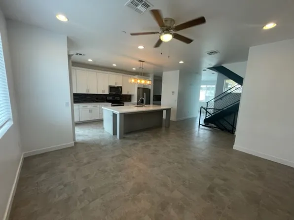 The Aeries Townhome Apartments, 3214 N 70th St Unit 1015, Scottsdale, AZ 85251