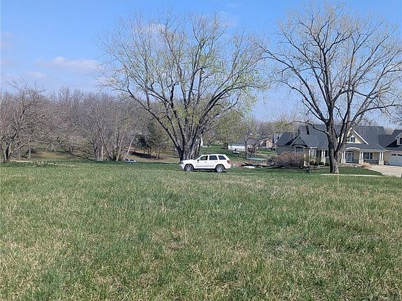 2nd image of Lake Viking Ter Lot 1857