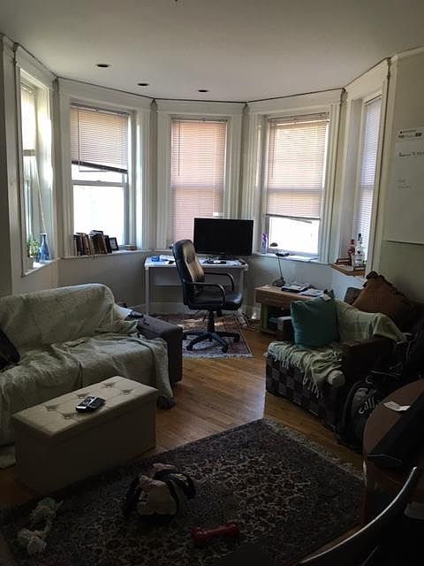 1st image of 151 Park Dr #9