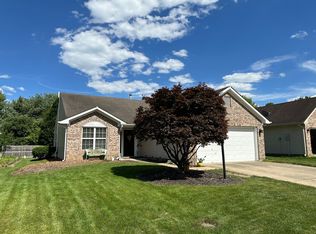 10345 Steambrook Dr, Fishers, IN 46038