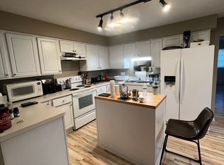 12024 Paul Ave, Cleveland, OH 44106