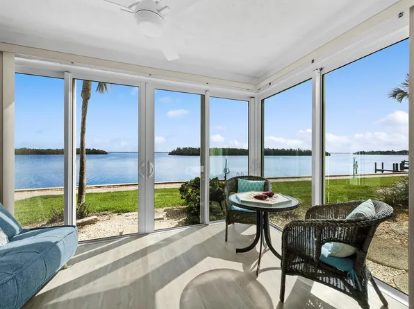 4310 Falmouth Dr Unit 105, Longboat Key, FL 34228