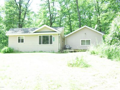 3846 Maple Dr, Wellston, MI, 49689