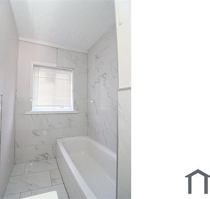 3rd image of 3903 S Beech Daly St #3903