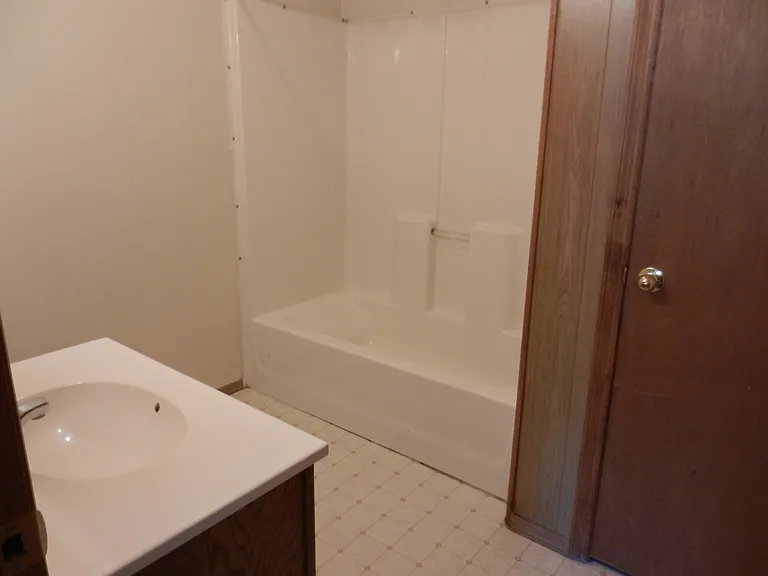 2226 Darlington Rd — Photo 6