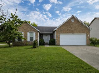 4203 Crispin Ct, Grove City, OH 43123