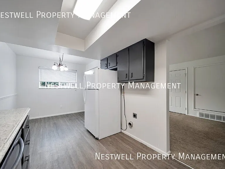 8453 S Westbridge Rd — Photo 9