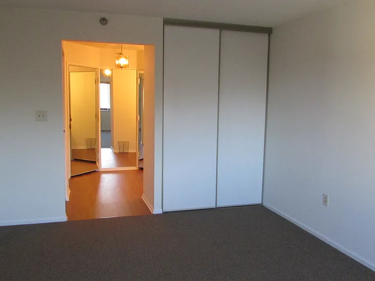 15100 Interlachen Dr #821 — Photo 18
