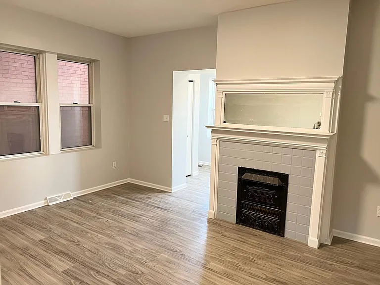 1160 Dohrman St #1 — Photo 7
