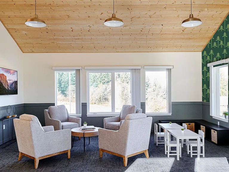 Grand Fir Apartments — Photo 36