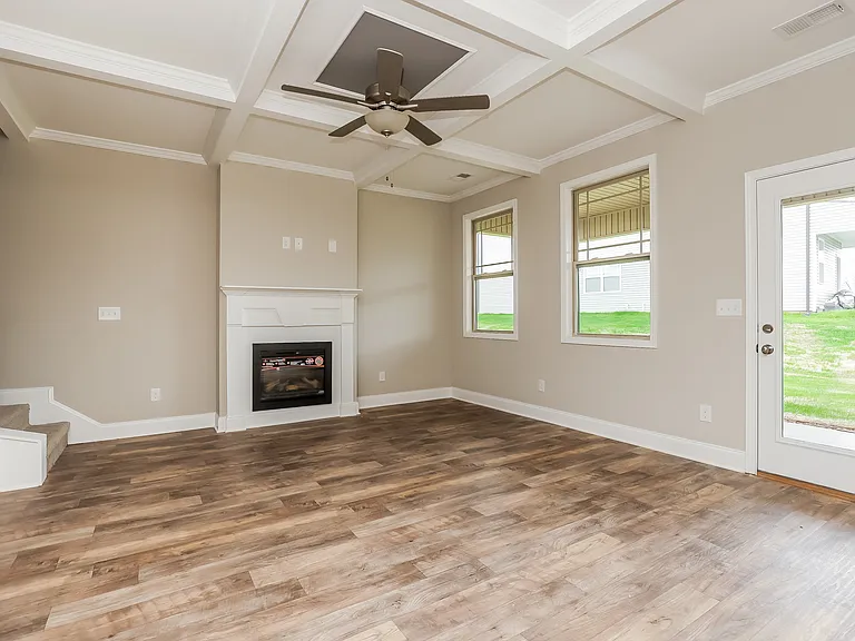 1141 Black Oak Cir — Photo 2