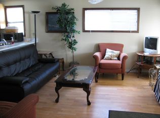 3149 W Lake Rd, Erie, PA 16505