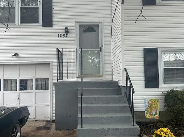 1084 Woodlawn Ave, Pasadena, MD 21122