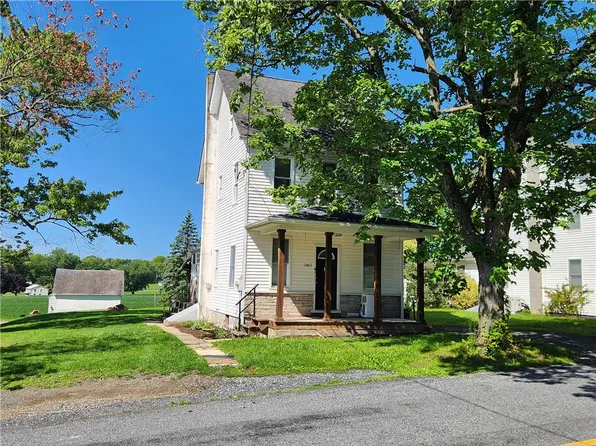 1461 Main St, Bath, PA 18014