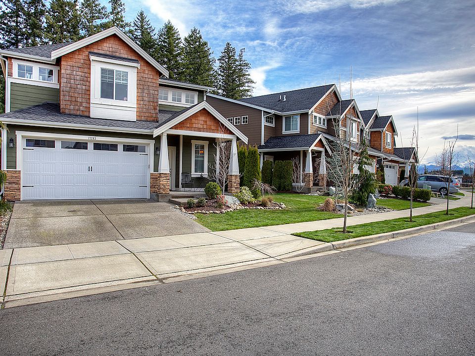 1st image of 17243 117th Ave E