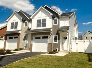 520 Conklin Pl, Linden, NJ 07036
