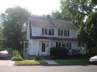 10 Intervale Rd, Worcester, MA 01602