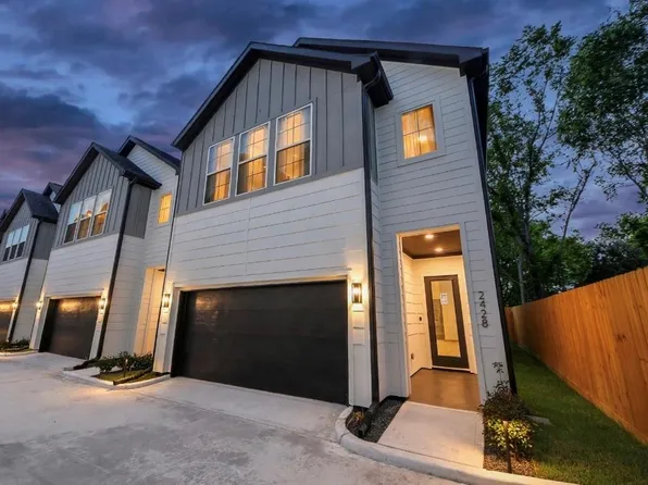 2428 Harrington St, Houston, TX 77026