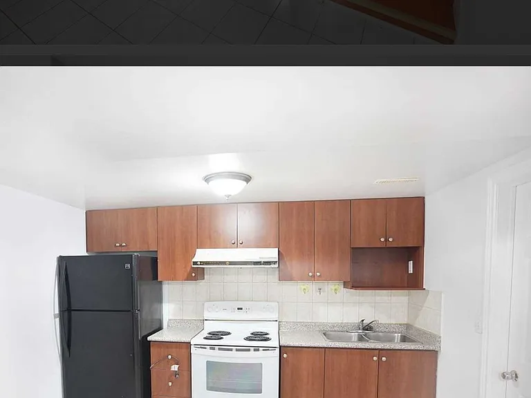 43 Saintsbury Sq #BASEMENT — Photo 7