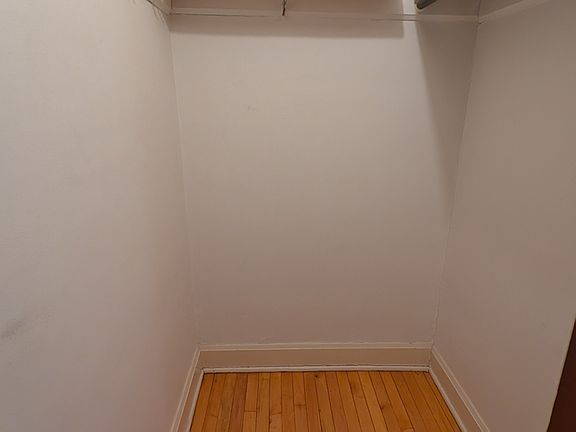 5th image of 5411 W Leland Ave #1