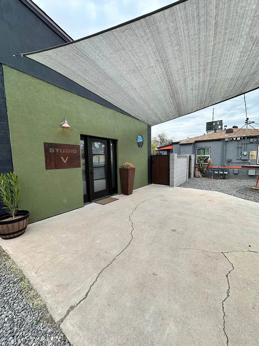 Building Photo - 1230 E Virginia Ave #CASITA