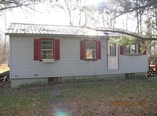 427 Lapan Rd, Saint Albans Bay, VT 05481