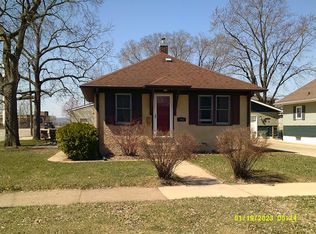 703 Powell St, La Crosse, WI 54603