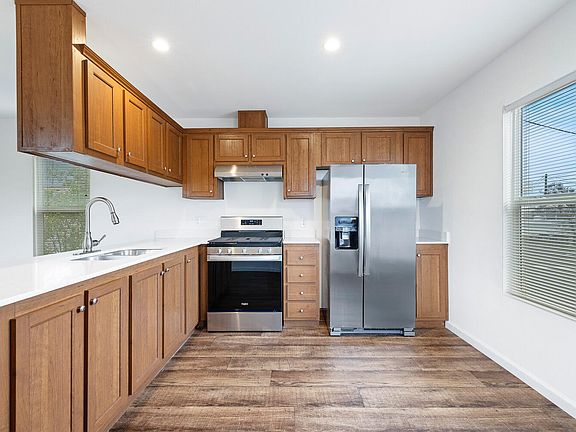 5th image of 1719 W Olive Avenue W #31