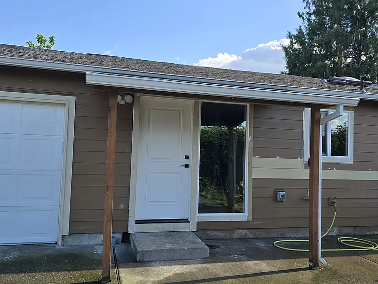 SE 87th Ave — Photo 2