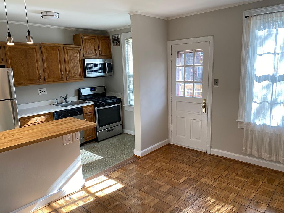 1st image of 1401 S Edgewood St APT 481