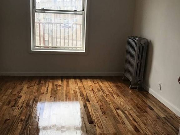 5th image of 835 E 152nd St APT 40