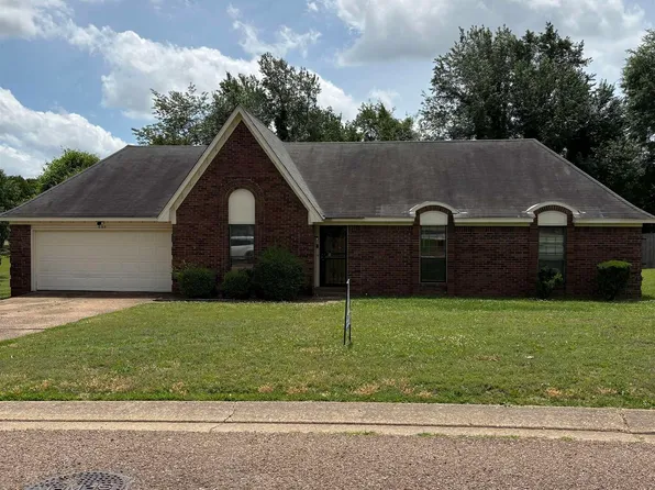 6769 Shoreline Cir, Memphis, TN 38141
