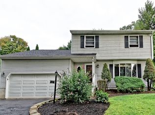 98 Putnam Rd, Schenectady, NY 12306