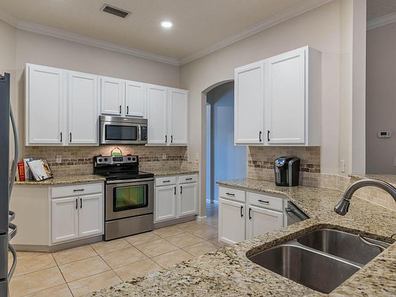 5th image of 8598 Crooked Tree Dr