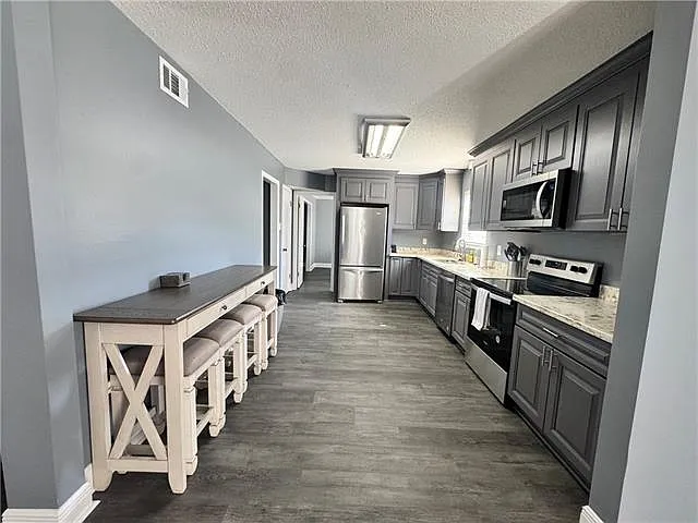132 Layburn Ct — Photo 6