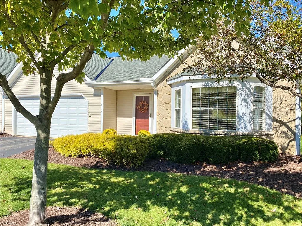 7517 Hillbrook Oval #5 photo 1