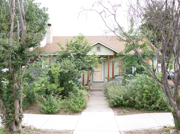 705 TOPEKA, San Antonio, TX 78210