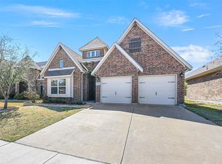 9633 Rosina Trl, Fort Worth, TX 76126