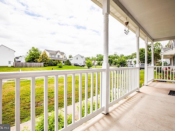5th image of 10820 Hamiltons Crossing Dr
