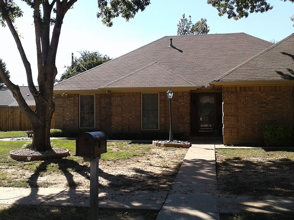 1st image of 341 Cindy St S