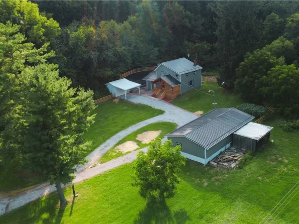 24981 Township Road 26, Coshocton, OH 43812