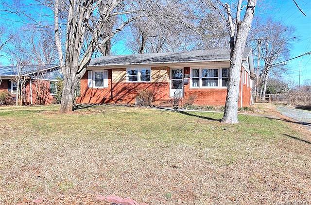 1st image of 4851 Amity Pl