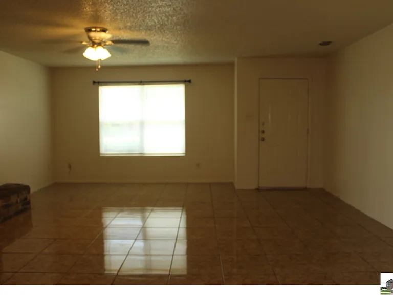 5707 Dan Dr — Photo 1
