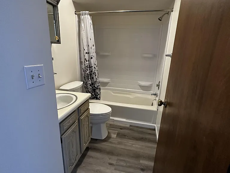 525 E Pine St #3 — Photo 10